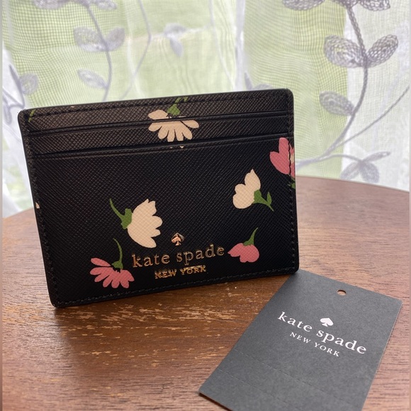 kate spade Handbags - NWT Kate Spade Madison Floral Waltz Printed Skim Card Case